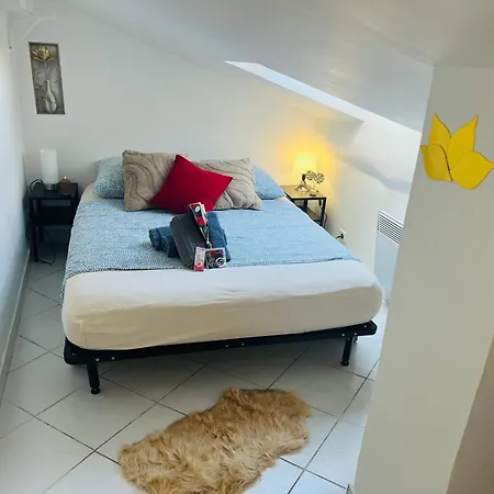 Διαμέρισμα Evasion Romantique Sous Les Toits Au Coeur Du Vieux